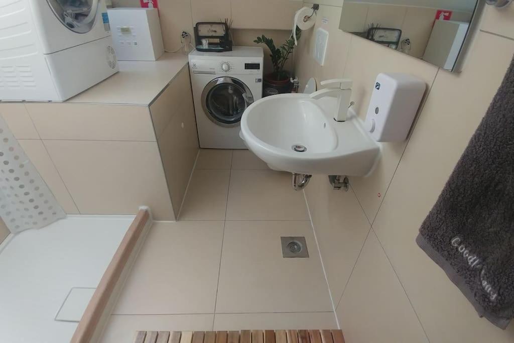 Goodlebang, 3 Bed Room Apartment, Center 류블랴나 외부 사진